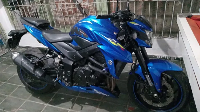 SUZUKI GSX S (2021)R$48.500 (SÓ ESTA SEMANA ) (14.000KM).LIGUE(81.9.9372.5232)