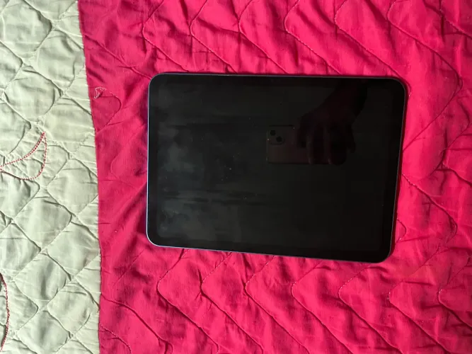 iPad 10ª Geração 64GB Azul | Estado de Novo | Caixa e Carregador Original