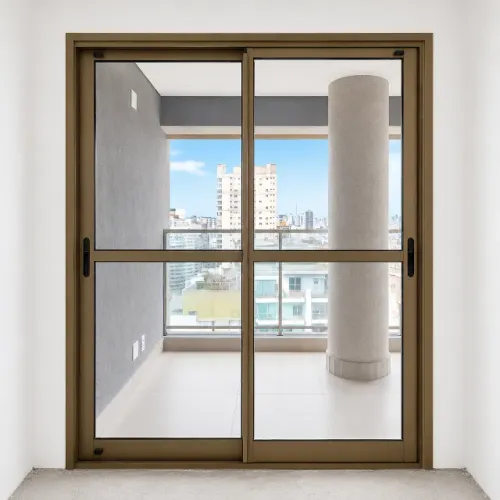 Porta Balcão Gold 1,65 x 2,18m Dourada Nova Alumínio e Vidro