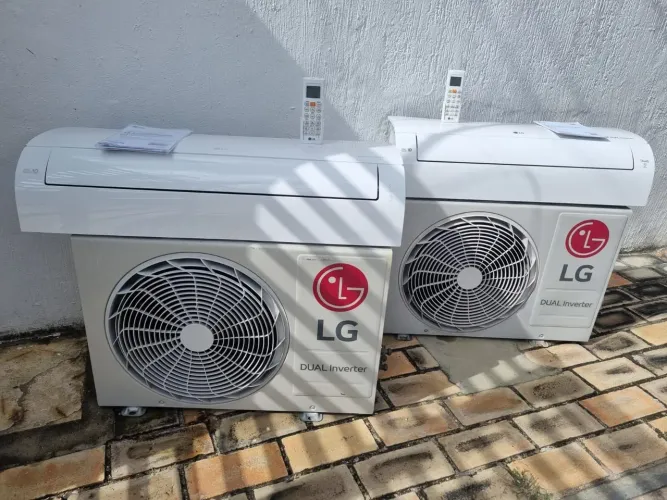 AR CONDICIONADO LG DUAL INVERTER COM TECNOLOGIA IA 12MIL BTUS MUITO NOVO