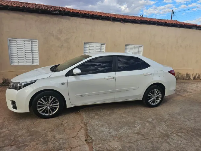 Toyota Corolla XEI 2.0 Flex 16V Aut. 2015