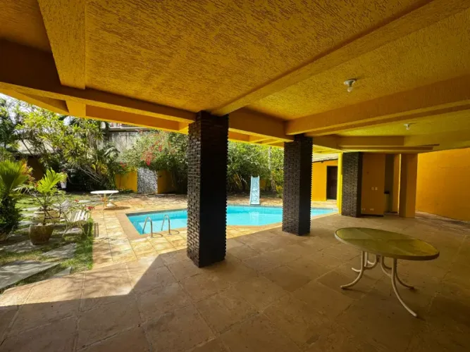 VILLAS DO ATLÂNTICO, CASA TRIPLEX PARA VENDA, 190m2, 04 QUARTOS COM 04 SUÍTES, LAURO DE FR