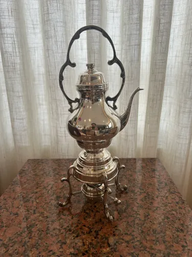 Samovar de prata