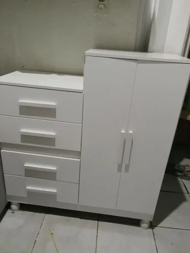 Cômoda nova nunca usada