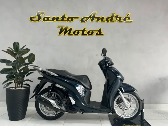 Honda SH 150i/DLX