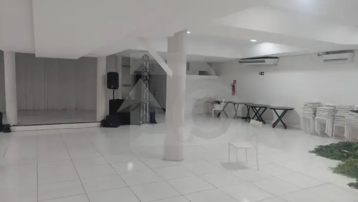 Ponto Comercial na Coroa do Meio  660 m², Escritura e Energia Solar