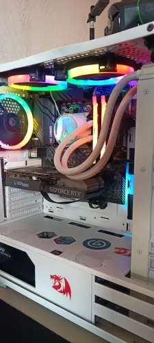 PC Gamer Ryzen 7 5800X3D RTX 3060 12GB 32GB + Monitor 27? 144Hz