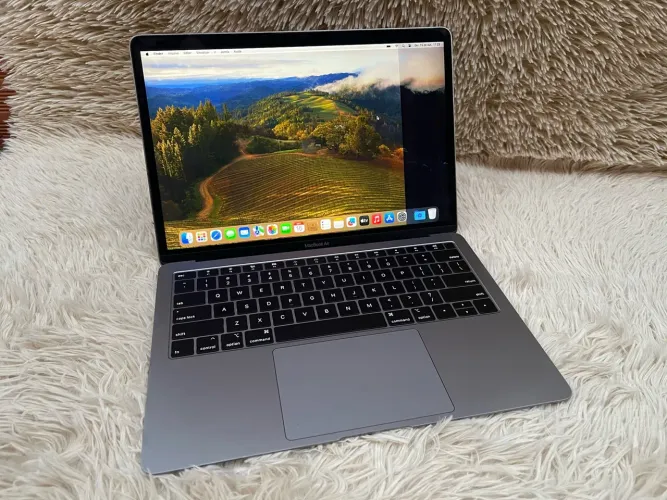 MacBook Air 2019 A1932 funcionando perfeitamente conservado (LEIA TODA A DESCRIÇÃO)