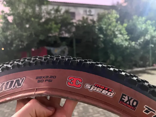 Pneu Maxxis Ikon EXO TR