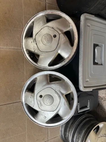 Rodas originais vectra 94 aro 14