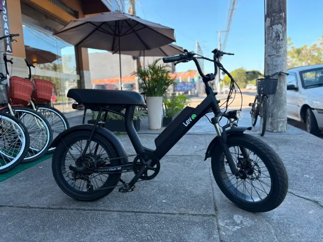 Bike elétrica cruiser lev