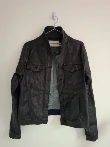 Nova. Jaqueta Calvin klein Metalizada Jeans Esclusiva, Luxo.