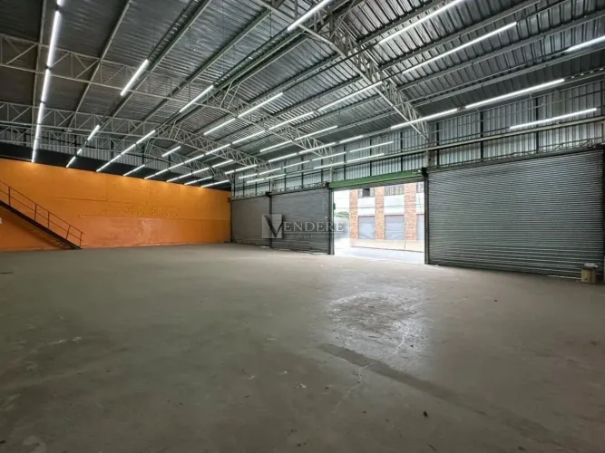 Loja comercial para locação de 580m²