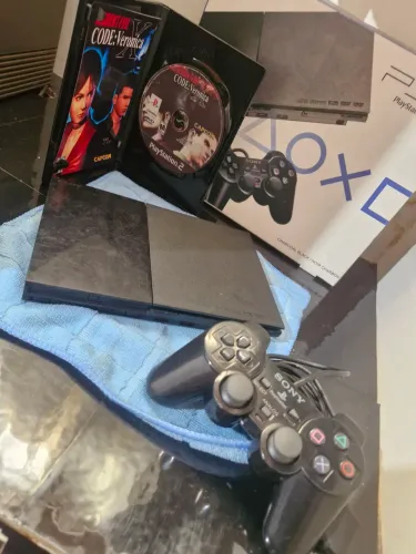 Playstation 2 slim 100%