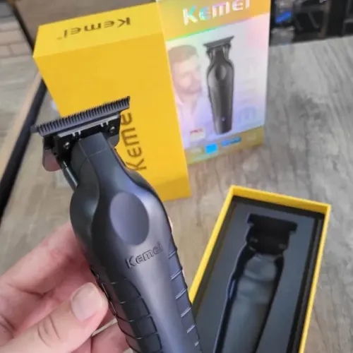 Aparador de Cabelo e Barba Sem Fio Kemei 2299 - Última Unidade