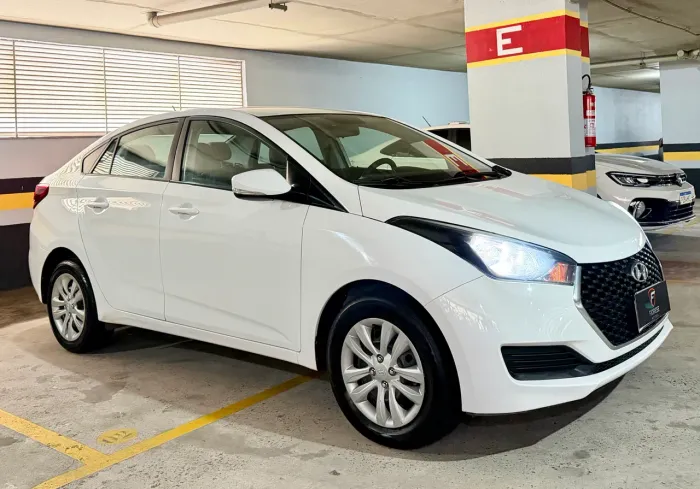 Hyundai HB20S C.plus/c.style1.0 Flex 12V Mec. 4P 2019
