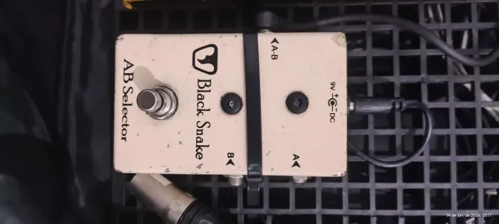 Pedal AB Y