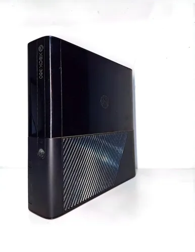 Xbox 360 Super Slim Destravado + Kinect + 2 Controle + Hdmi