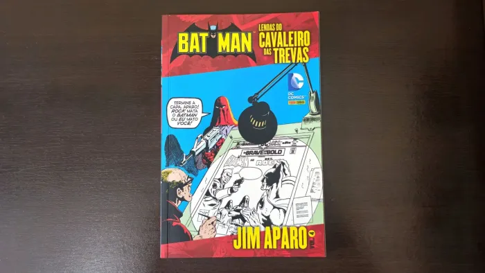 Batman Vol. 4 - Jim Aparo - Lendas do Cavaleiro das Trevas - HQ Panini