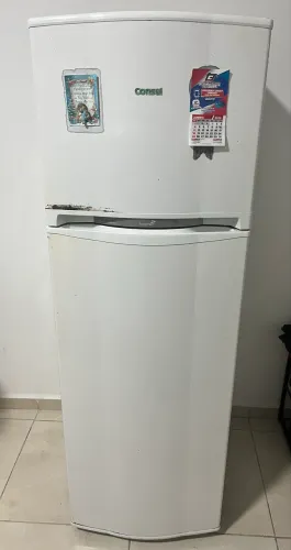 Geladeira frost free cônsul
