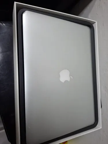 MacBook Air 2017 Core i5 8GB 128GB ( Leia o Anúncio )