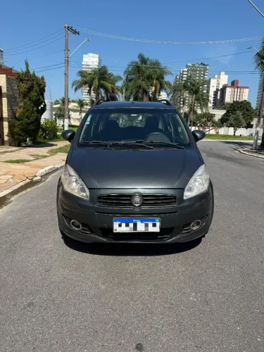 Fiat Idea Essence 1.6 Flex 16V 5P 2011