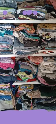 200 peças de roupas infantil tamanhos variados indeal prá brecho ou uso próprio 