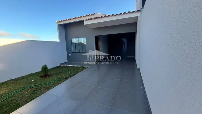 Casa com 2 dormitórios à venda, 77 m² por R$ 299.000,00 - Parque do Vale - Ibiporã/PR