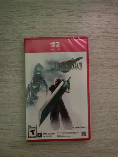 Final Fantasy VII Remake Integrade - Switch 2 (LACRADO)