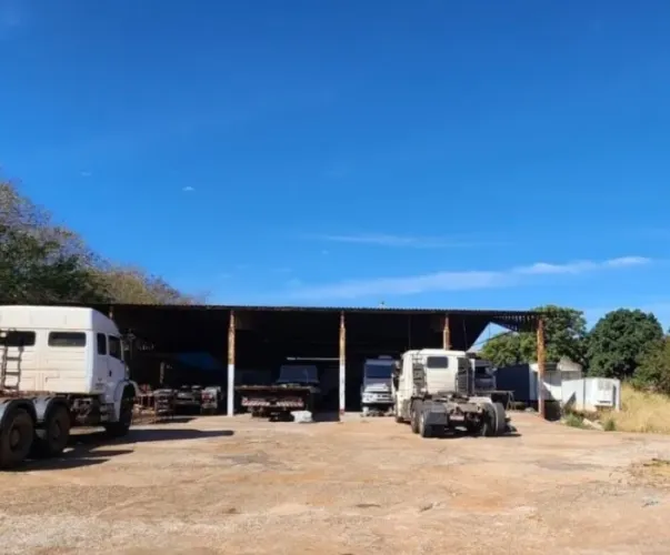 Galpão e Área Comercial Industrial 867,39m² Jardim Eldorado Aparecida de Goiânia