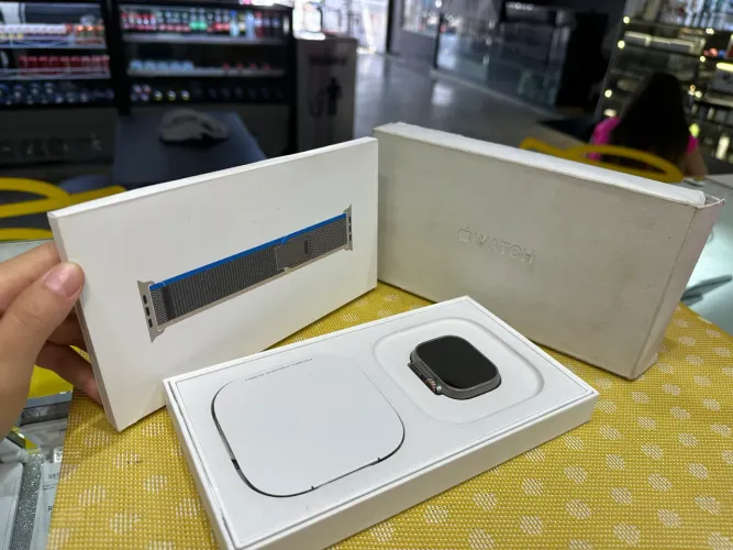 *Apple Watch Ultra 49mm - Garantia - Loja física 