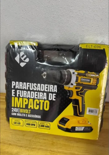 Parafusadeira eletrozen 2 bateria ?