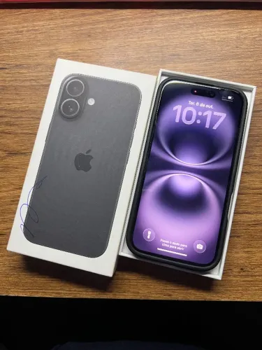 iPhone 16
