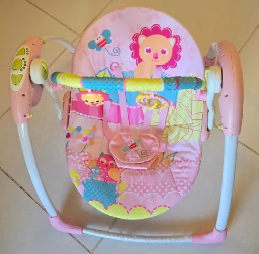 CADEIRA DE DESCANSO BEBÊ COM BALANÇO E MÚSICA MASTELA ROSA