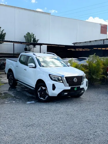 Nissan Frontier XE CD 4X4 2.3 Bi-TB Diesel Aut. 2023