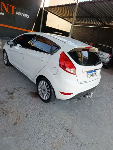 Ford Fiesta Titanium 1.6 16V Flex Mec. 2014