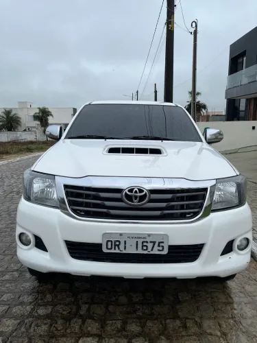 Toyota Hilux CD SRV D4-d 4X4 3.0 TDI Diesel AUT 2014