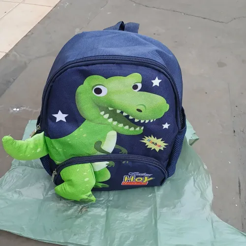 vendo mochila infantil nova
