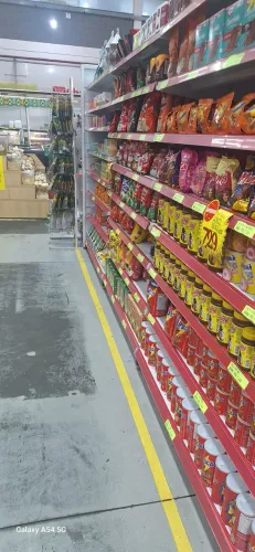 Precisa de balconista padaria...operadora de caixa..repositor para supermercado