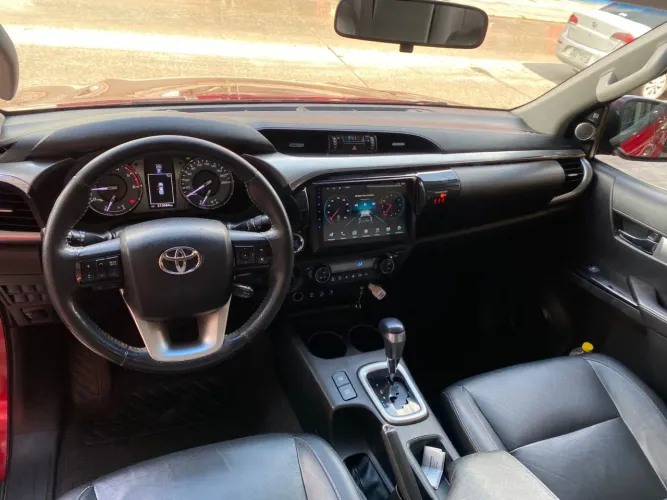 Toyota Hilux CD SRX 4X4 2.8 TDI 16V Diesel Aut. 2016