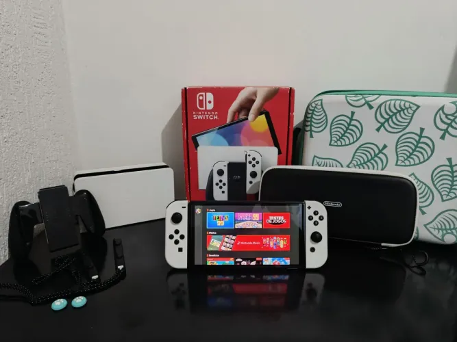 Nintendo Switch Oled + Acessórios