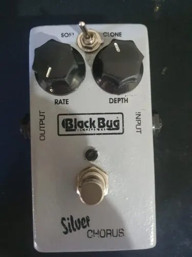 Pedal guitarra Black Bug Silver Chorus
