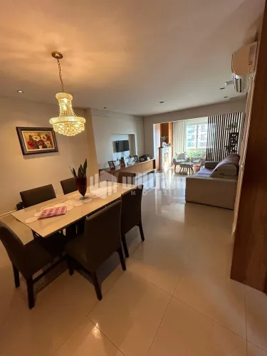 Apartamento mobiliada à venda em Brusque, no Bairro Centro - Condomínio Madrid, 2 Suítes s