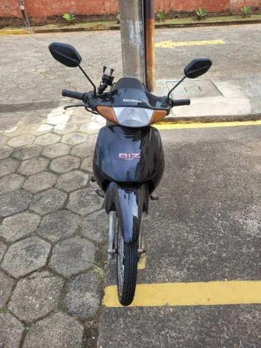 Honda Biz 100 ano 2002