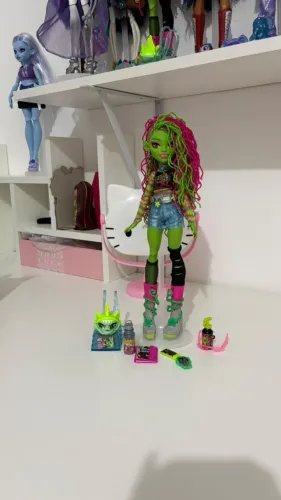 Monster High Vênus básica g3