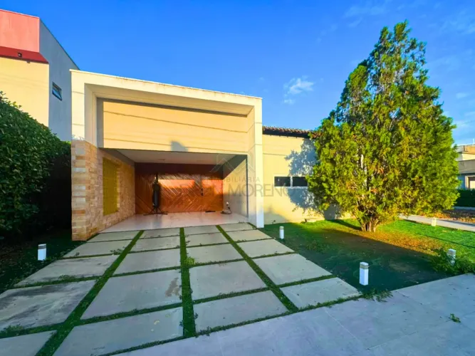 Casa de Alto Padrão à Venda | Residencial Ouro Verde