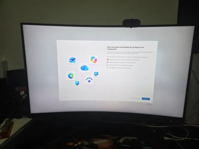 Monitor Gamer Curvo AOC AGON QUAD 32" 180Hz 0,5ms HDR10 Preto