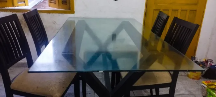 Mesa grande de vidro
