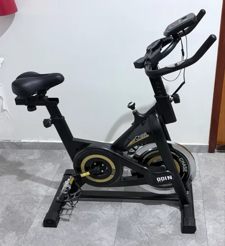 Bicicleta Ergométrica Odin Chase Preta