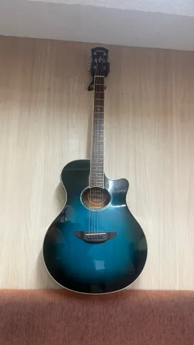 Violão Yamaha APX 600
